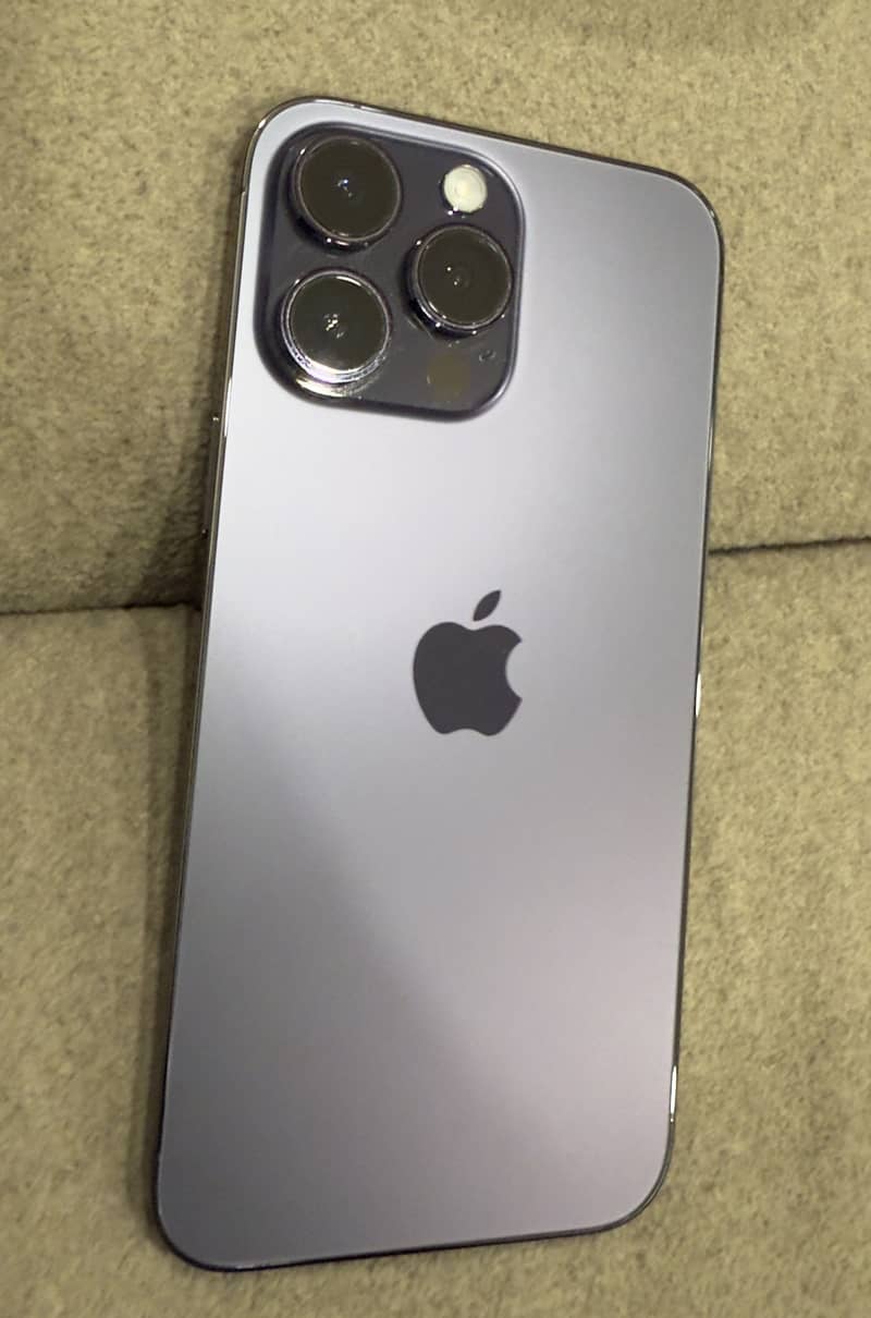 Apple iPhone 14 Pro Max 2