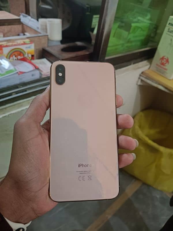 iphone Xsmax Official PTA Approved 64 gb 0