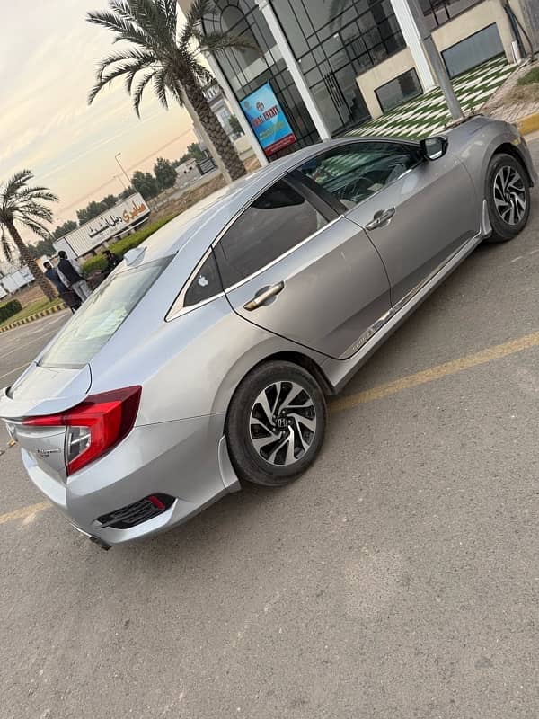 Honda Civic VTi Oriel Prosmatec 2018 3