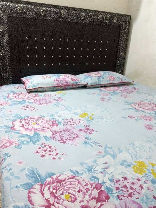 Bed set / wooden bed / poshish bed /king size bed / double bed / bed 3