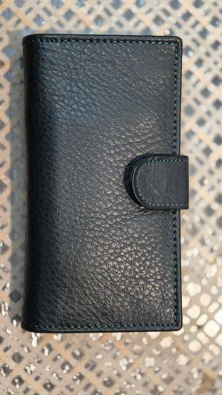 100% pure leather wallet Get 25% off 1