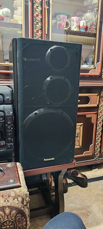 Panasonic SB-D50 240W 2 Speakers 8" 2