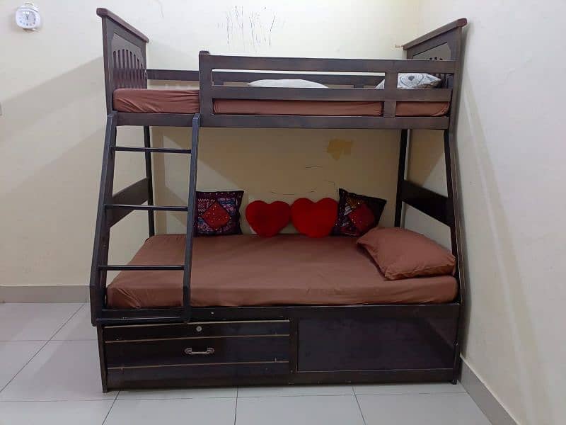 Bunk bed 0