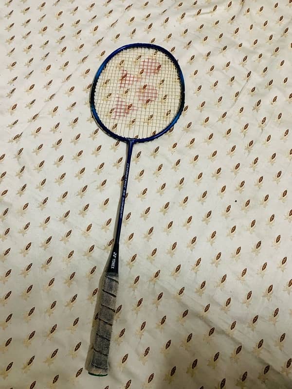 yonex badminton 5