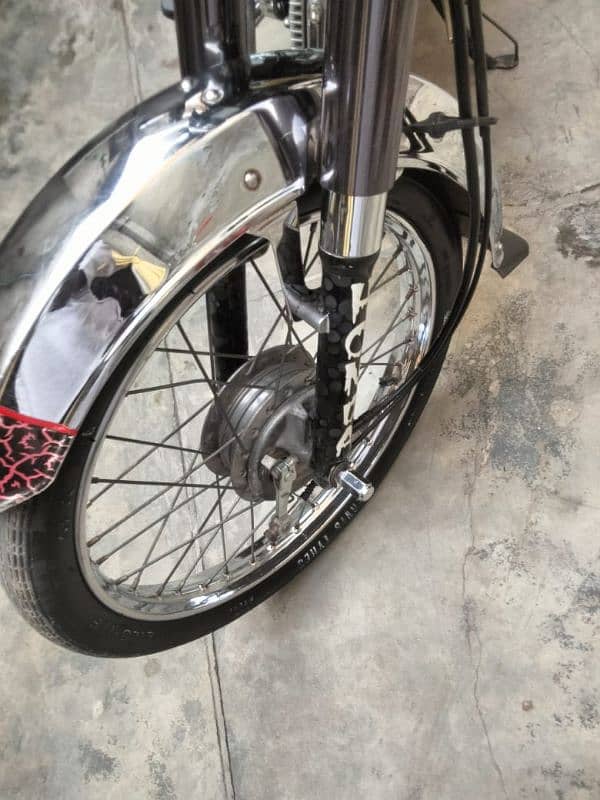 CD 70bike for sale 3