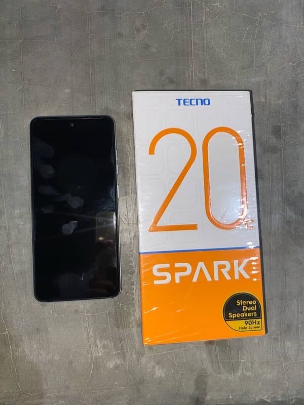 TECNO SPARK 20 4+4 RAM / 128 ROM 10 BY 10 8