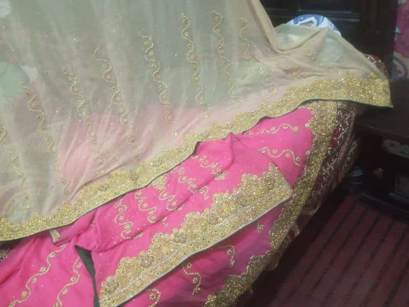 bridal lehnga 0