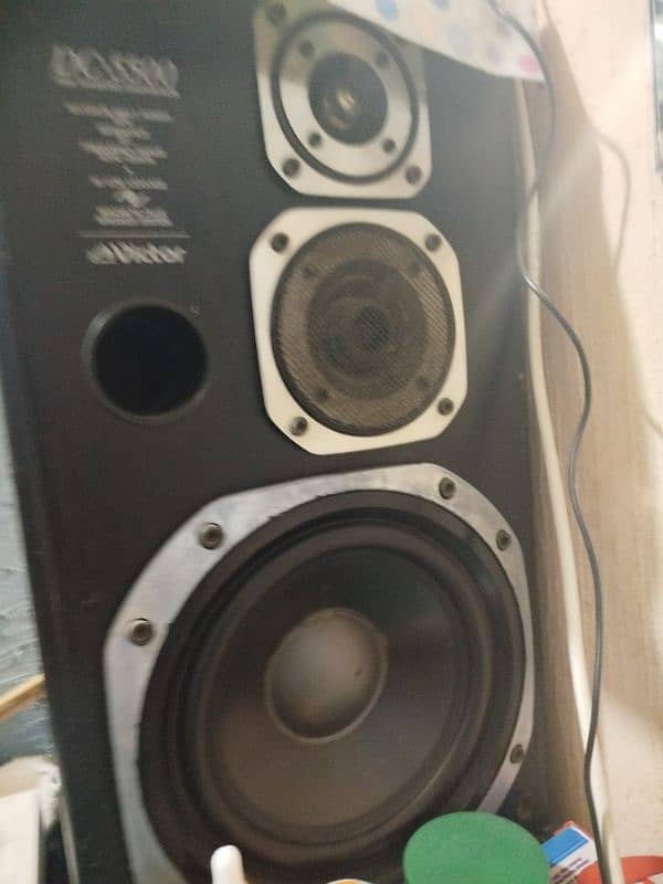 speakers with emplifire 0