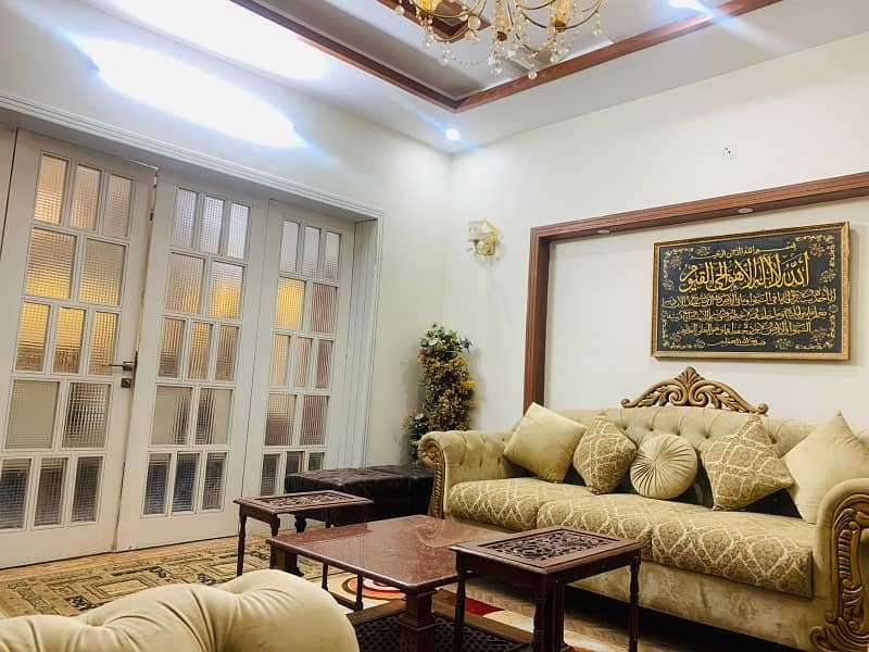 12 Marla House For Sale in Bahria Town Rawalpindi Phase 8 F-1 11