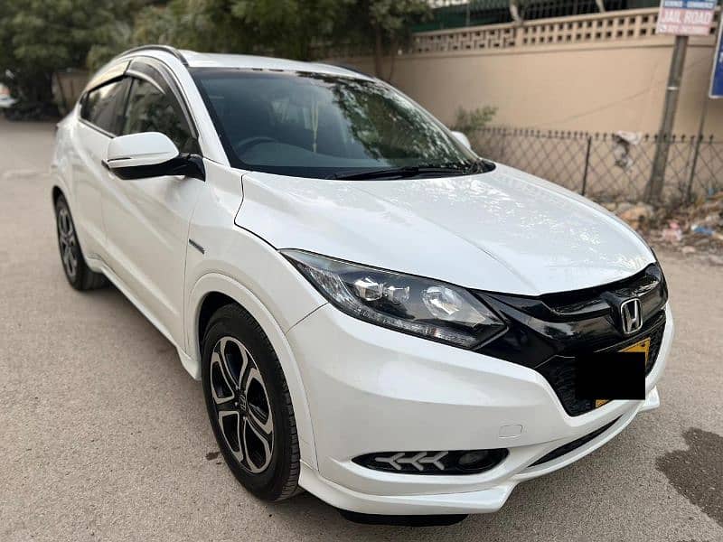 HONDA VEZEL HYBRID Z PACKAGE 4