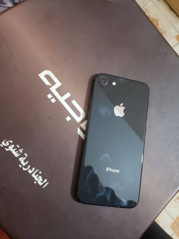 iphone 8 non PTA 5