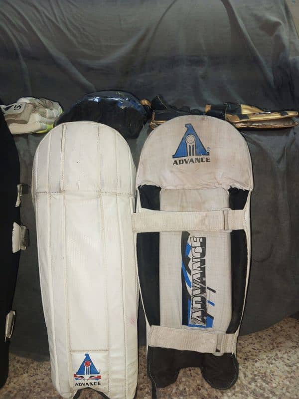 CRICKET KIT 9