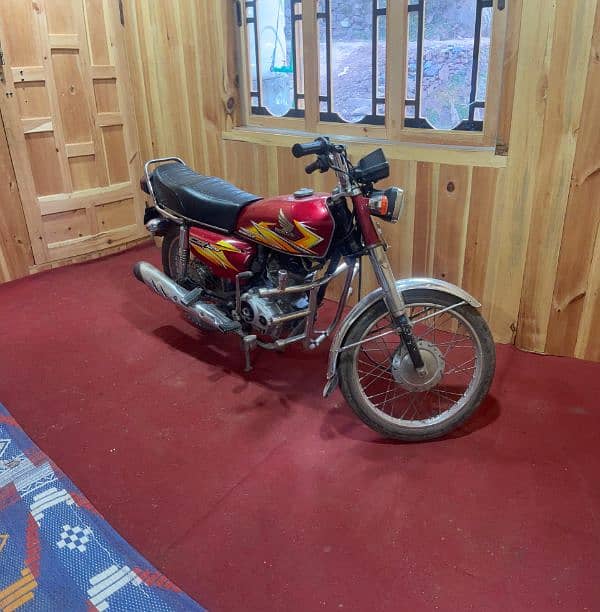 Honda CG 125 2021 Model_ Excellent condition for sale. 2