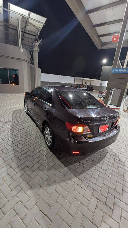 Toyota Corolla 2013 1