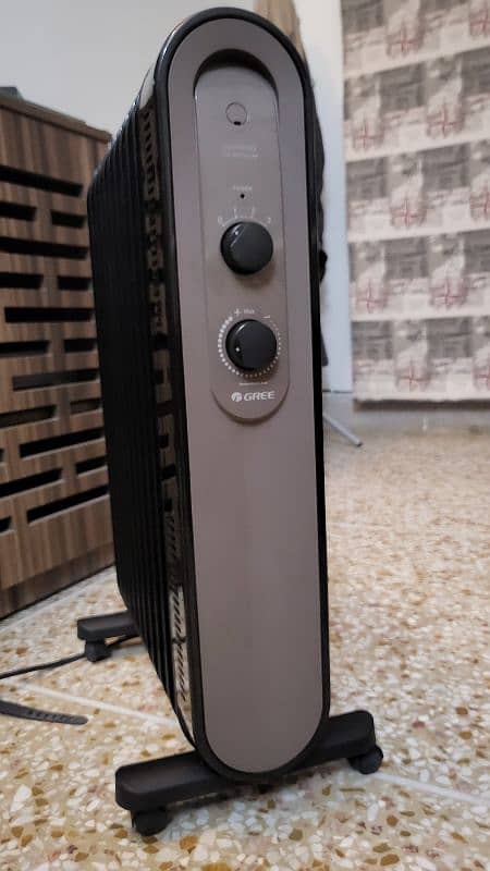 Gree Oil filled radiator/heater 2