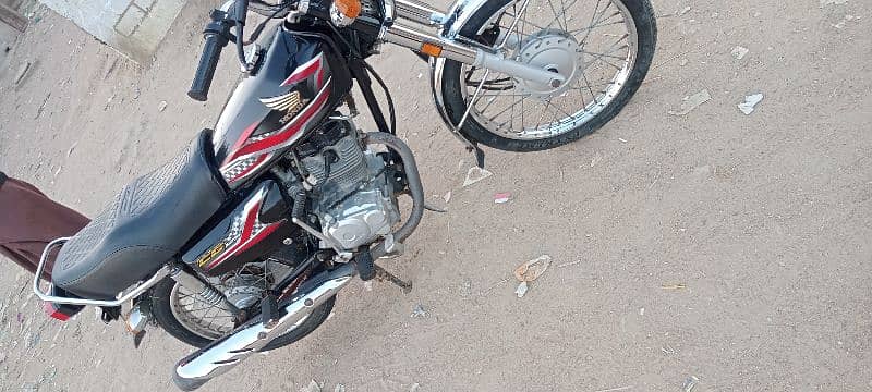 Honda 125 Mode 2024 Karachi number 0333/85/72/395 0