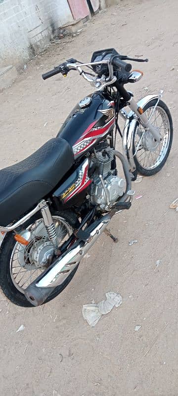 Honda 125 Mode 2024 Karachi number 0333/85/72/395 4