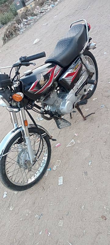 Honda 125 Mode 2024 Karachi number 0333/85/72/395 13