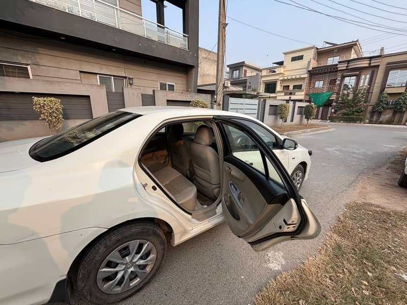 Toyota Corolla XLI 2012 total <> 9