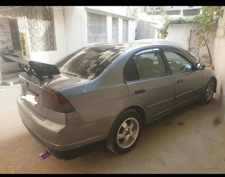 Honda Civic VTi 2003 4