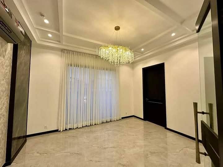 Beautiful Designer House For Rent 6