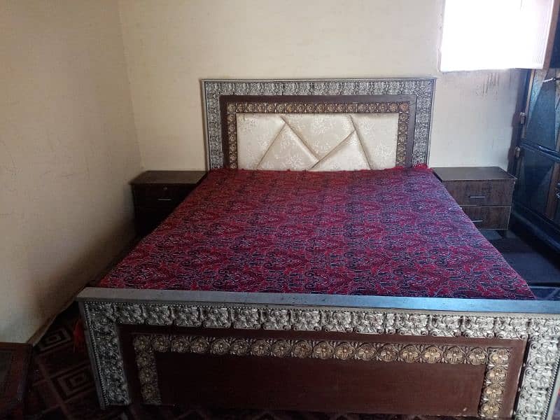 king size bed 3