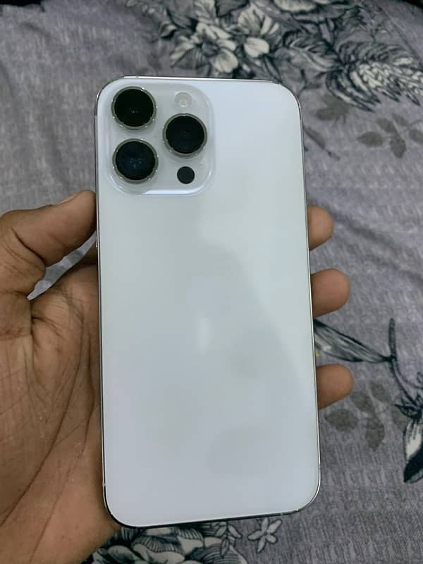 all okay jv iPhone 14 Pro Max box wala 10by 10by 1