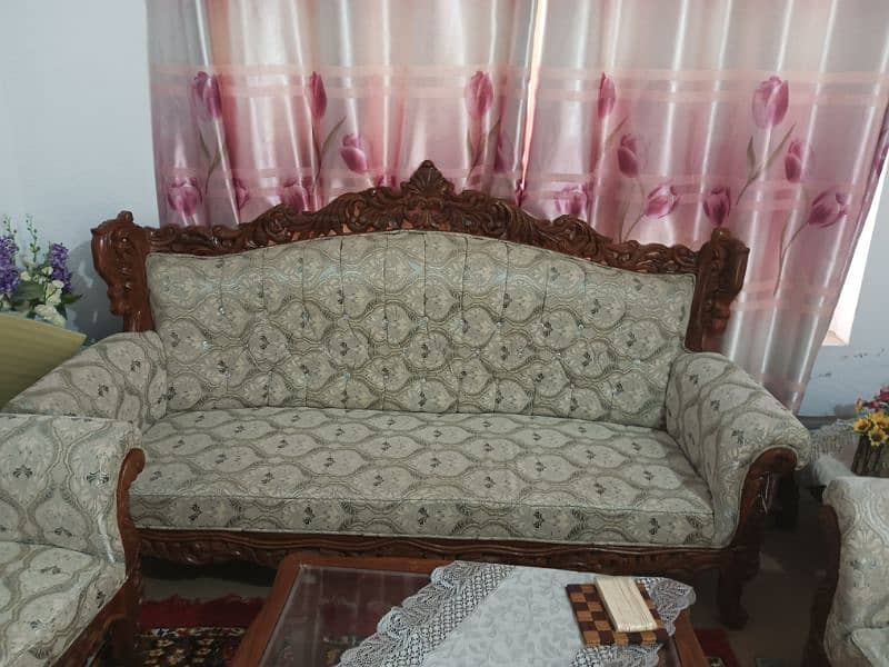 Chinioti 5 Seater Sofa Set 0