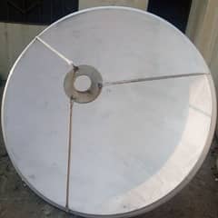 4 feet dish for sale