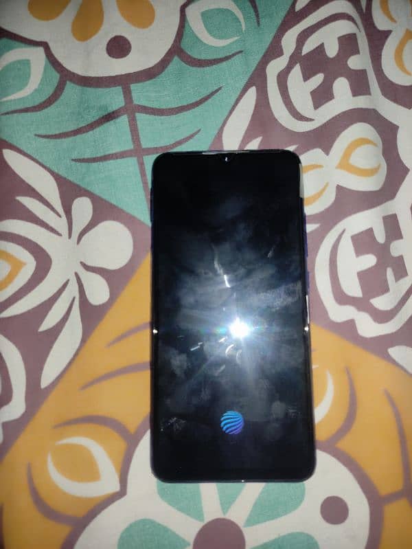 I'm selling  vivo v11 pro 1