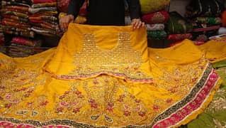 formal mehndi lehnga