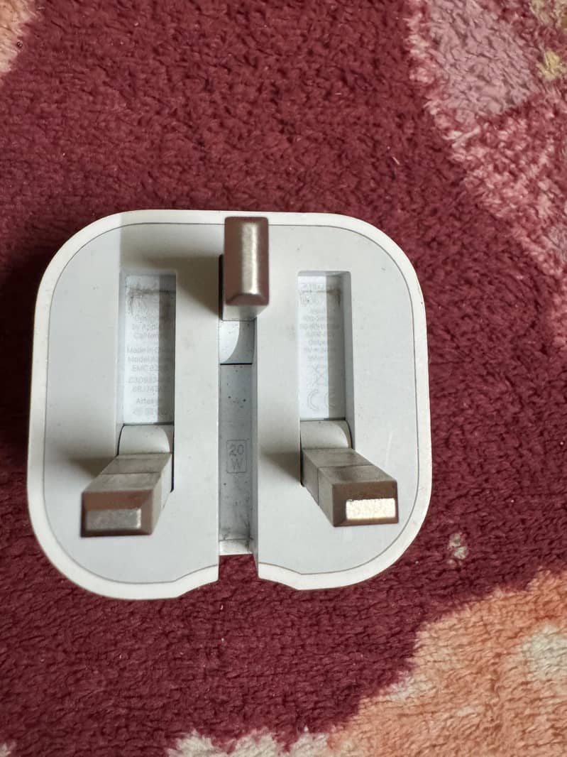 iPhone 15pro max original charger 2