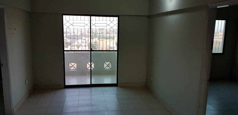 2 Bed DD Well Maintained Apartment 1