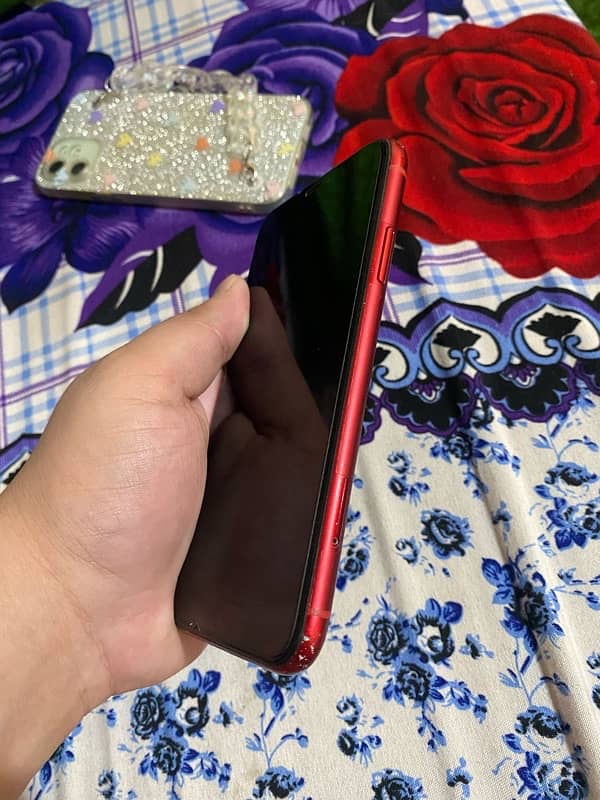 IPHONE xr 3