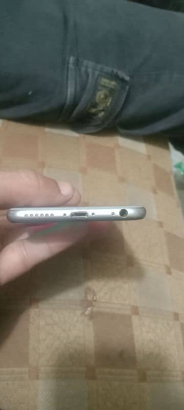 Iphone 6 Non PTA 2