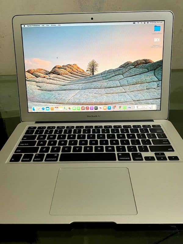 Macbook Air | core i 7 | 128 GB 9