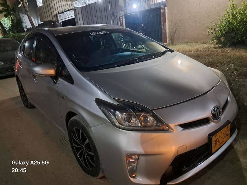 Toyota Prius 2012 register 2016 0