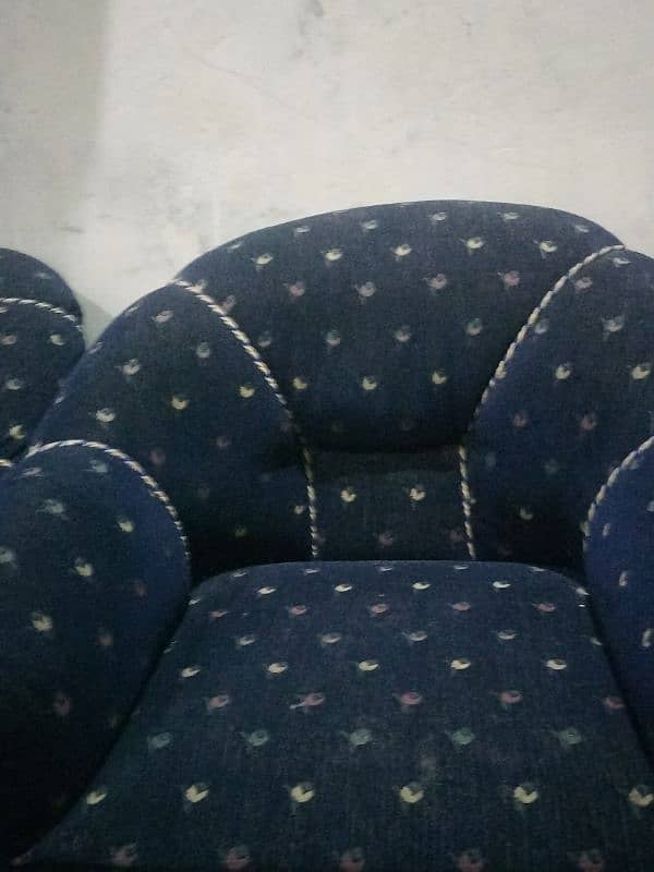 6 seter Sofa set may phone no 0324-1789003 2