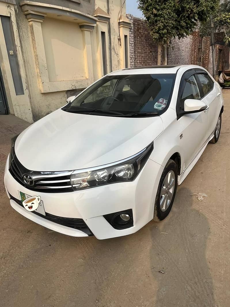 Toyota Corolla Altis 2015 4