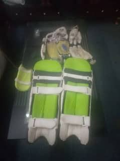 hard ball cricket kit  all kit are good condition