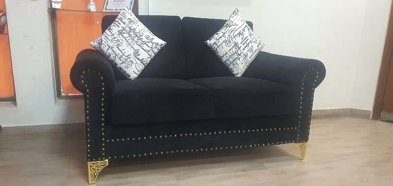 2 seater sofa brand new 0