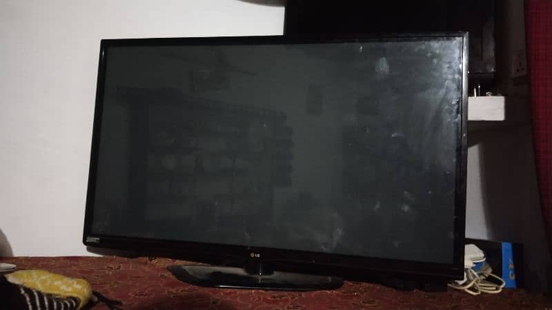 LG 50" Plasma HDTV 0