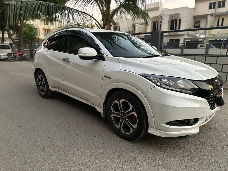 Honda Vezel 2015 1