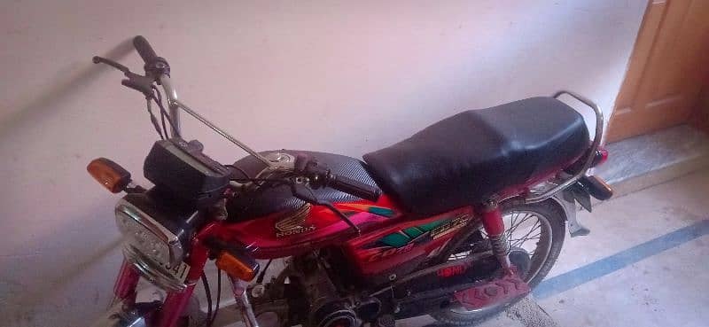 10/10 condition ha bike ki koi Kam ni hona wala 1