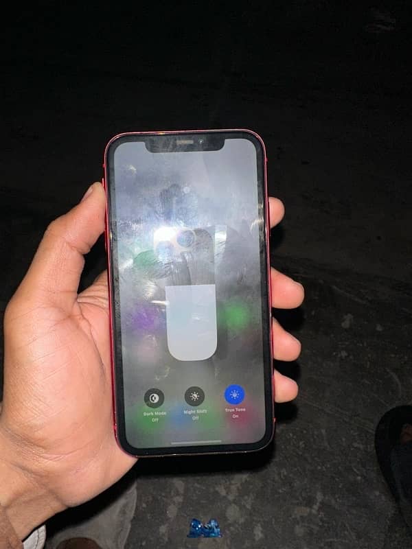 iphone 11 non pta jv ,64 gb , 77 health 5