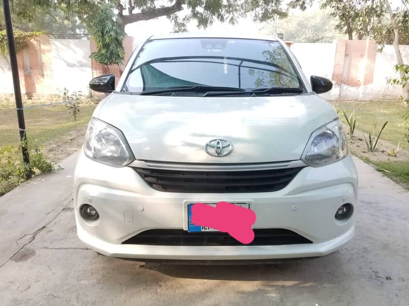 Toyota Passo 2019 in pearl white colour. 1