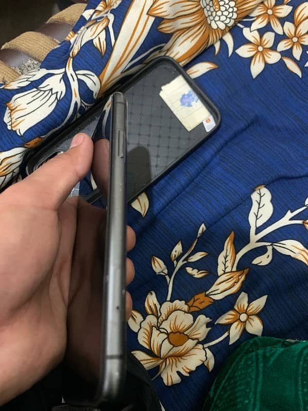 10/10 condition 64gb all original waterpack all okay no fault 1