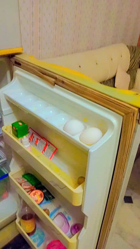 Dawlance Small Refrigerator For Sale 2