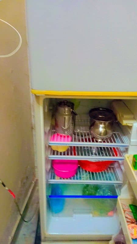 Dawlance Small Refrigerator For Sale 3