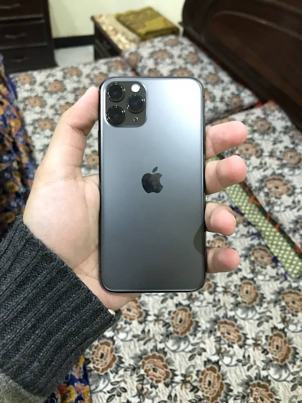 iPhone 11 Pro - Non PTA (factory Unlock) 0